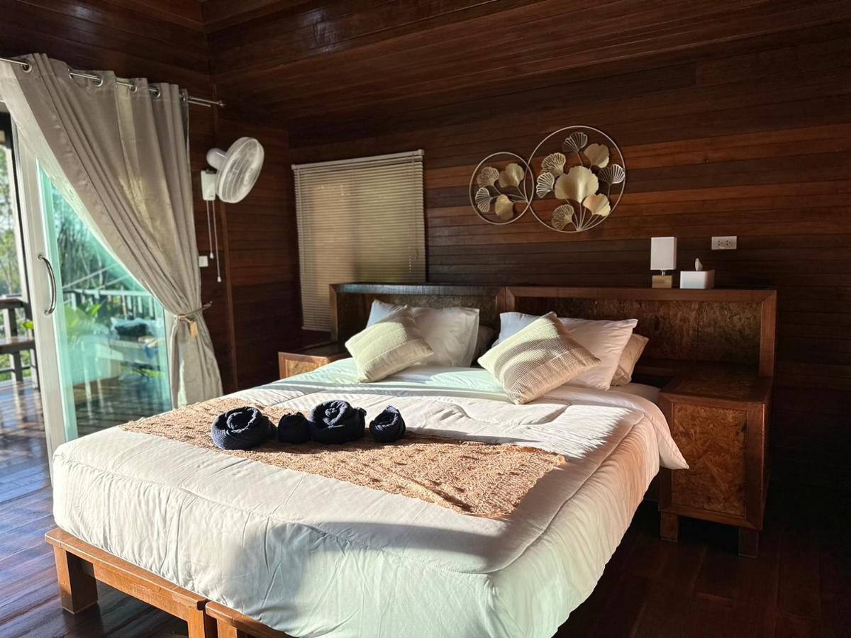 บ้านสวนปิยนันท์ ヤオノイ島 エクステリア 写真