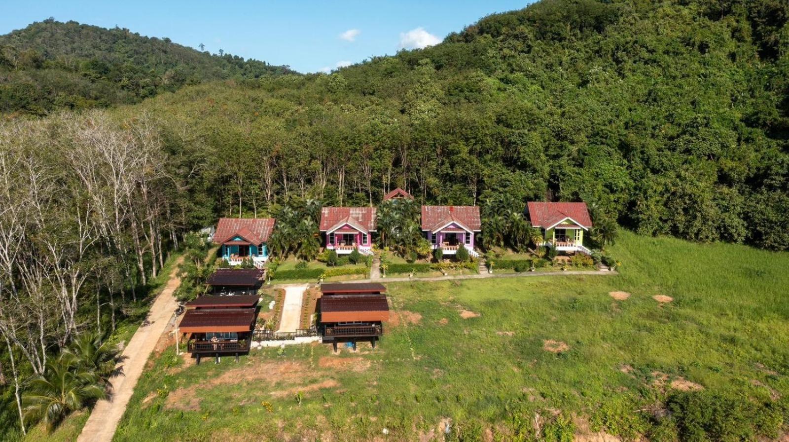 บ้านสวนปิยนันท์ ヤオノイ島 エクステリア 写真